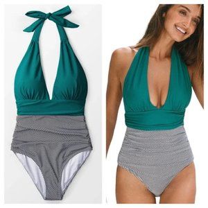 CUPSHE Sz 3X  Women's Blue Striped V Neck Shirring Plus Size One Piece Swimsuit